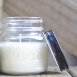 Dragons Blood Soy Candle 8oz Jar masculine, boyfriend in a jar